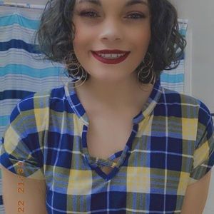 Meet your Posher, Geneva-marie